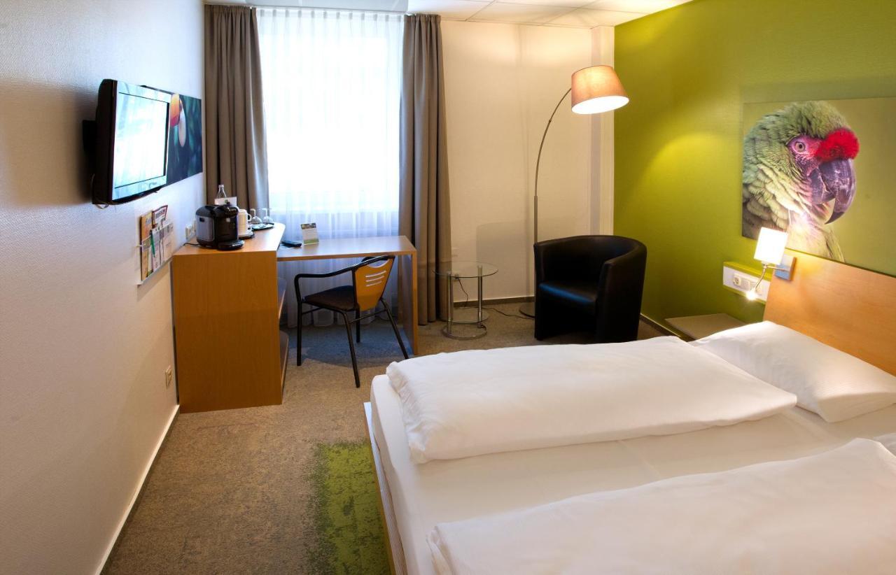 Anders Hotel Валсроде Екстериор снимка