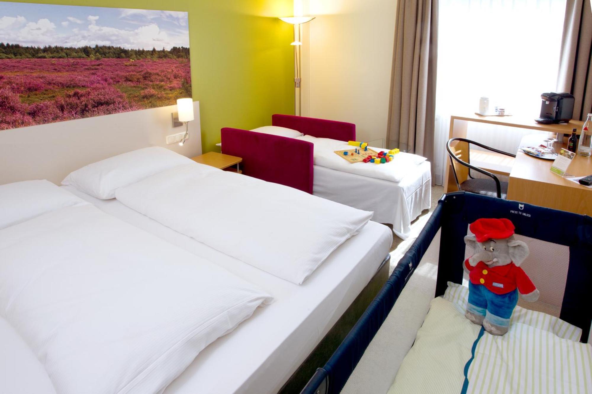 Anders Hotel Валсроде Екстериор снимка